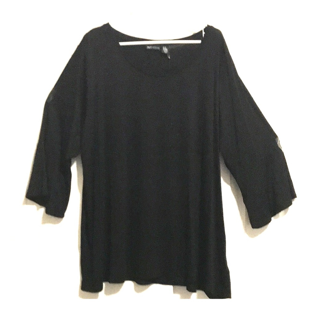 Black knit top with bell sleeve NWT. Long & comfy